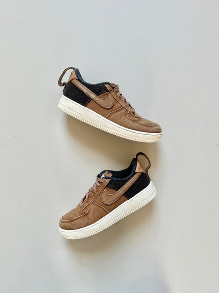 Carhartt x Nike Air Force 1 s Junior Size 2 Les Petits Champignons