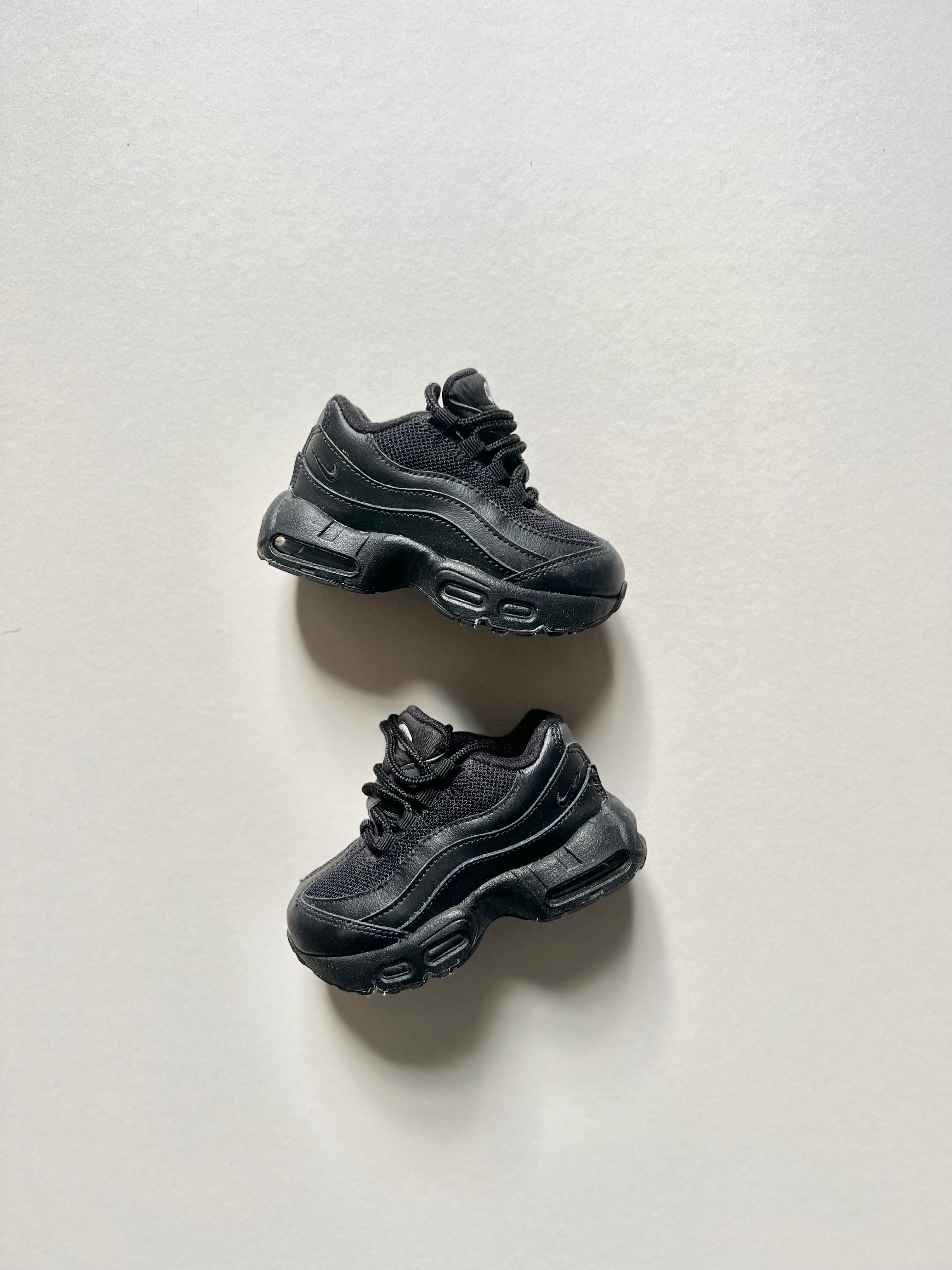 Nike Air Max Black Size 6.5
