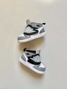 Nike Jordan Sky 1 Size 6