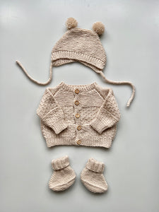 Hand Knitted Baby Set 0-6 Months