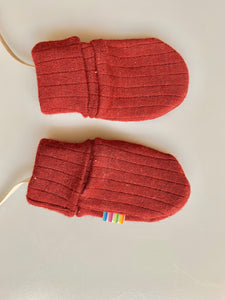 Joha Red Merino Wool Mittens  0-3 months
