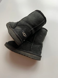 Ugg Black Classic Short II Boots Size 9