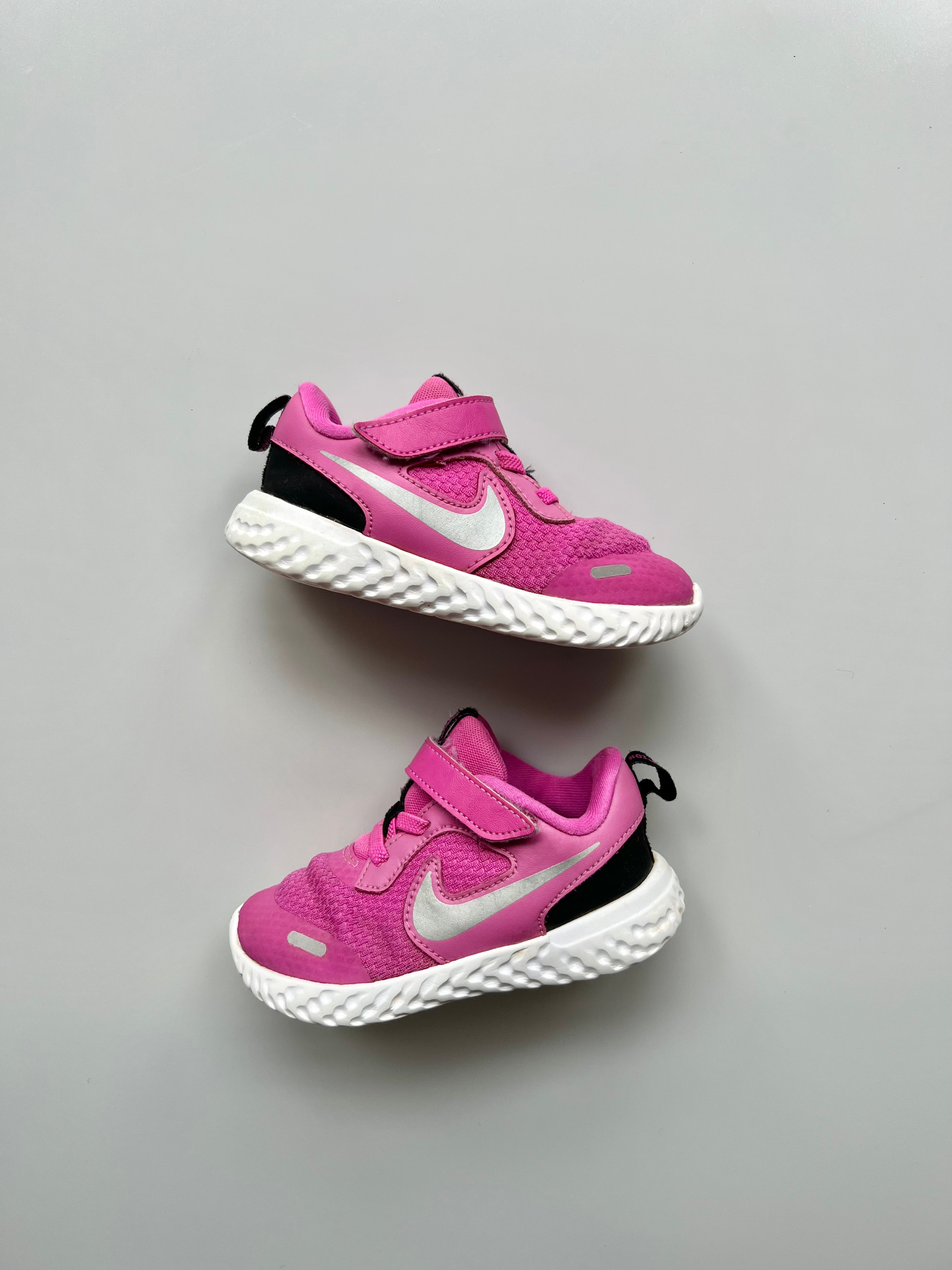Nike Revolution Trainers Size 7.5