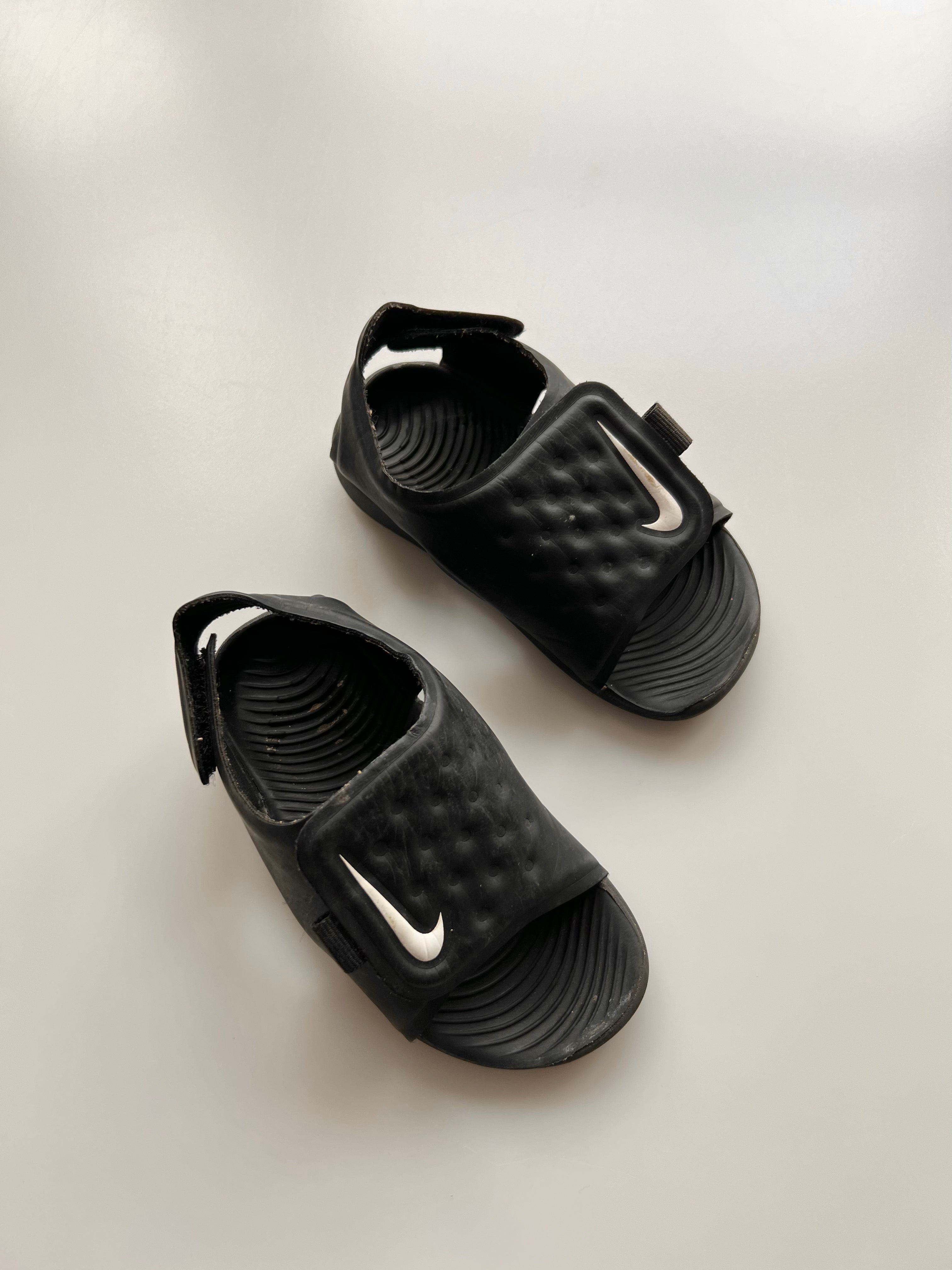 Nike Velcro Swim Shoes Size 6.5